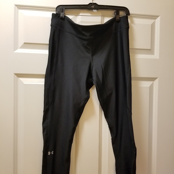 Under Armour Pants - WOMENS XL UNDER ARMOUR COMPRESSION CAPRI